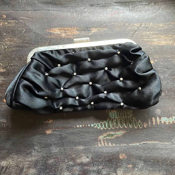 Black clutch with diamond studs - Picture 1 of 4